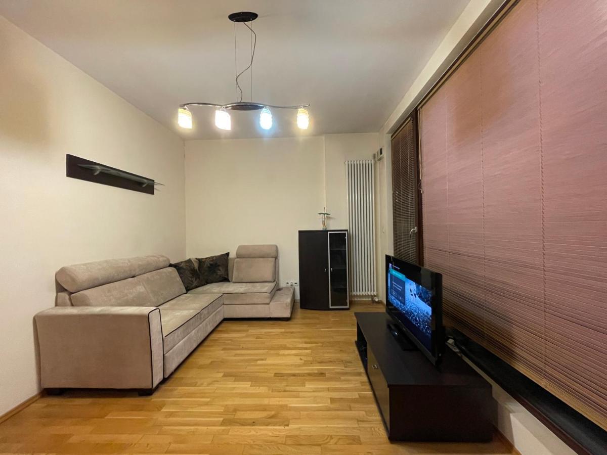 Triton Park Apartaments Varsóvia Exterior foto